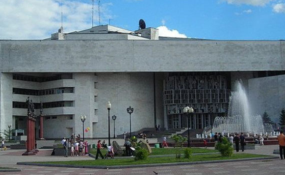 Ploshhadki-Birobidzhanskaya-oblastnaya-filarmoniya