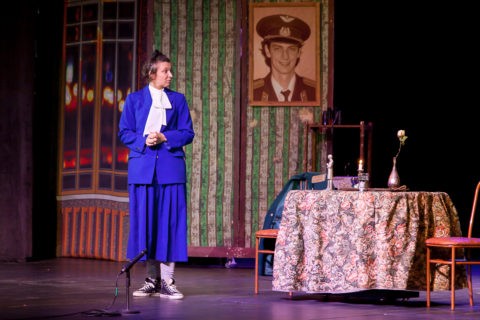 spektakl-kedy-pushkin-parashyut